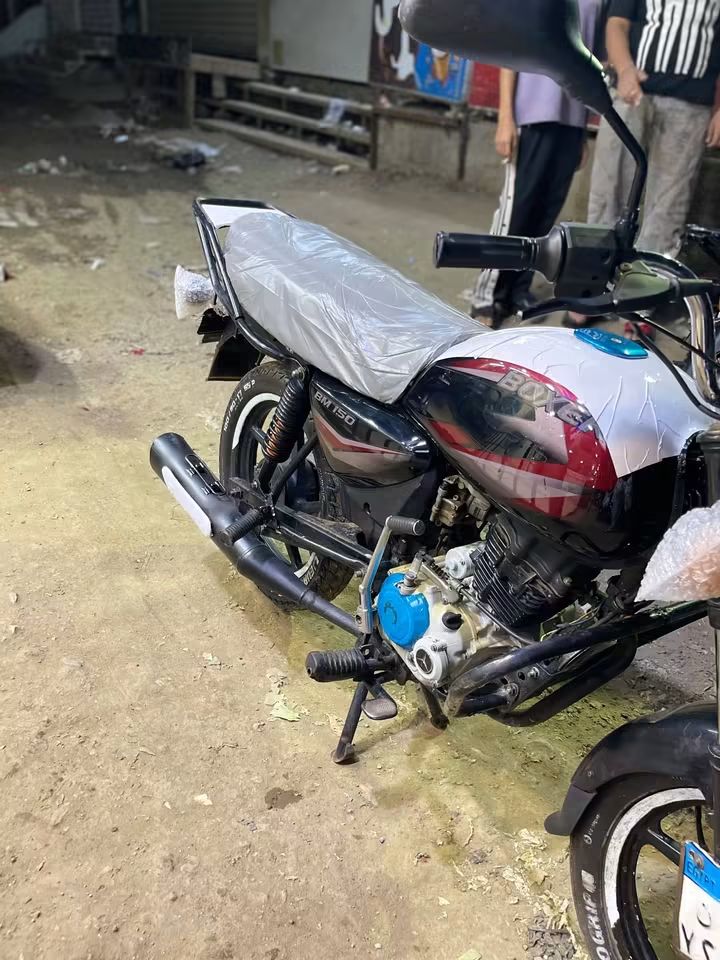 بوكسر بجاج